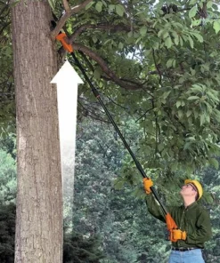 BLACK & DECKER Elagueur Sur Perche Sans Fil 18V Avec Batterie 2Ah Et Chargeur - Manche Télescopique 1,74m à 2,92m - Branche Ø 18cm - BLACK+DECKER GPC1820L20-QW -Tronçonneuse et accessoire Soldes 2022 13949997 3