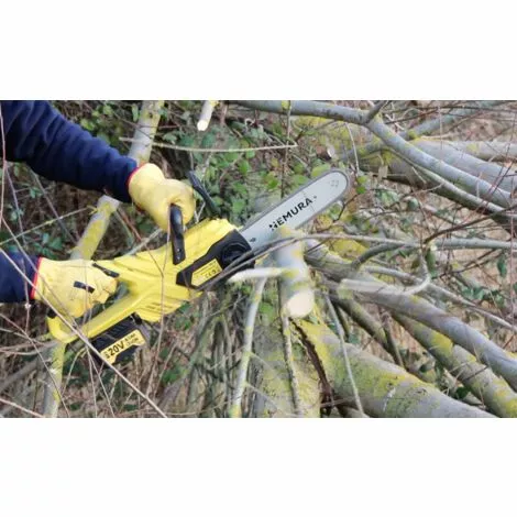 Tronçonneuse 20V à Batterie 4Ah - Coupe De 20cm - Nemura 5 Tronçonneuse 20V à Batterie 4Ah - Coupe De 20cm - Nemura – Image 3