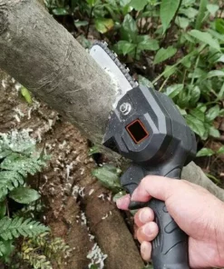 GroupM Norme Européenne Noire 4 Pouces 550W Scie à Chaîne électrique Une Petite Scie à Main Domestique électrique à Une Charge -Tronçonneuse et accessoire Soldes 2022 63893600 5